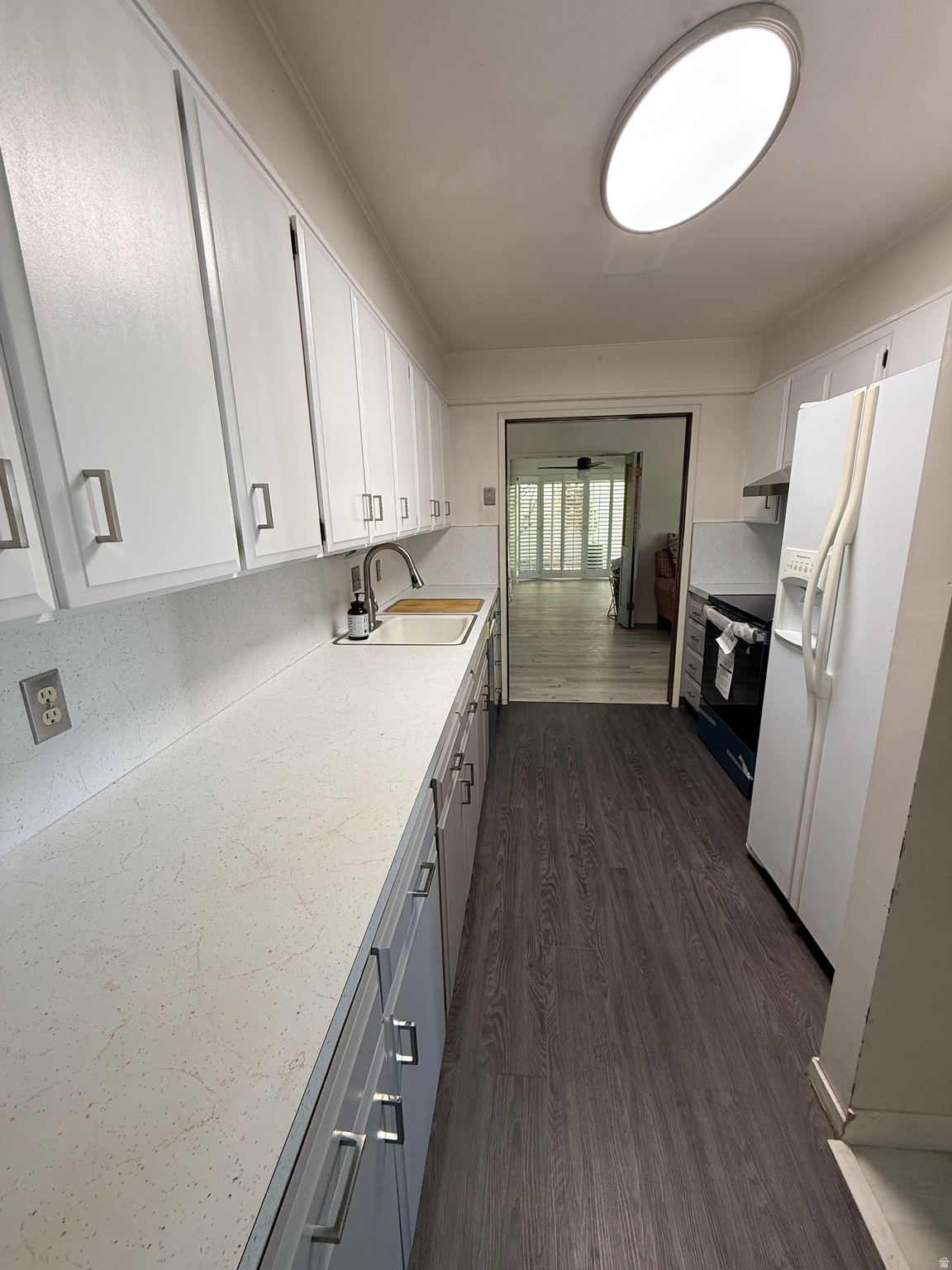 CARRIAGE LANE - Residential