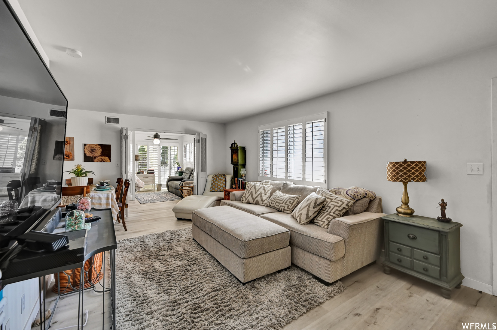 CARRIAGE LANE - Residential