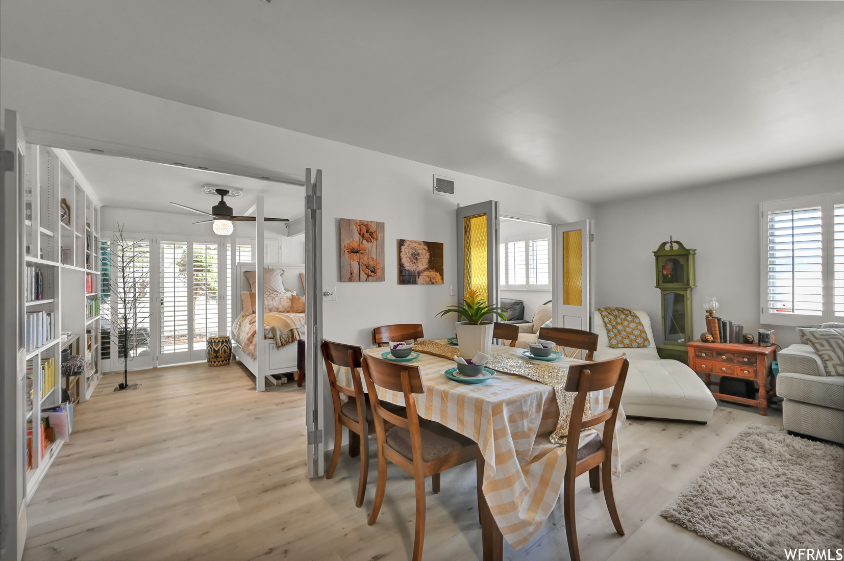 CARRIAGE LANE - Residential