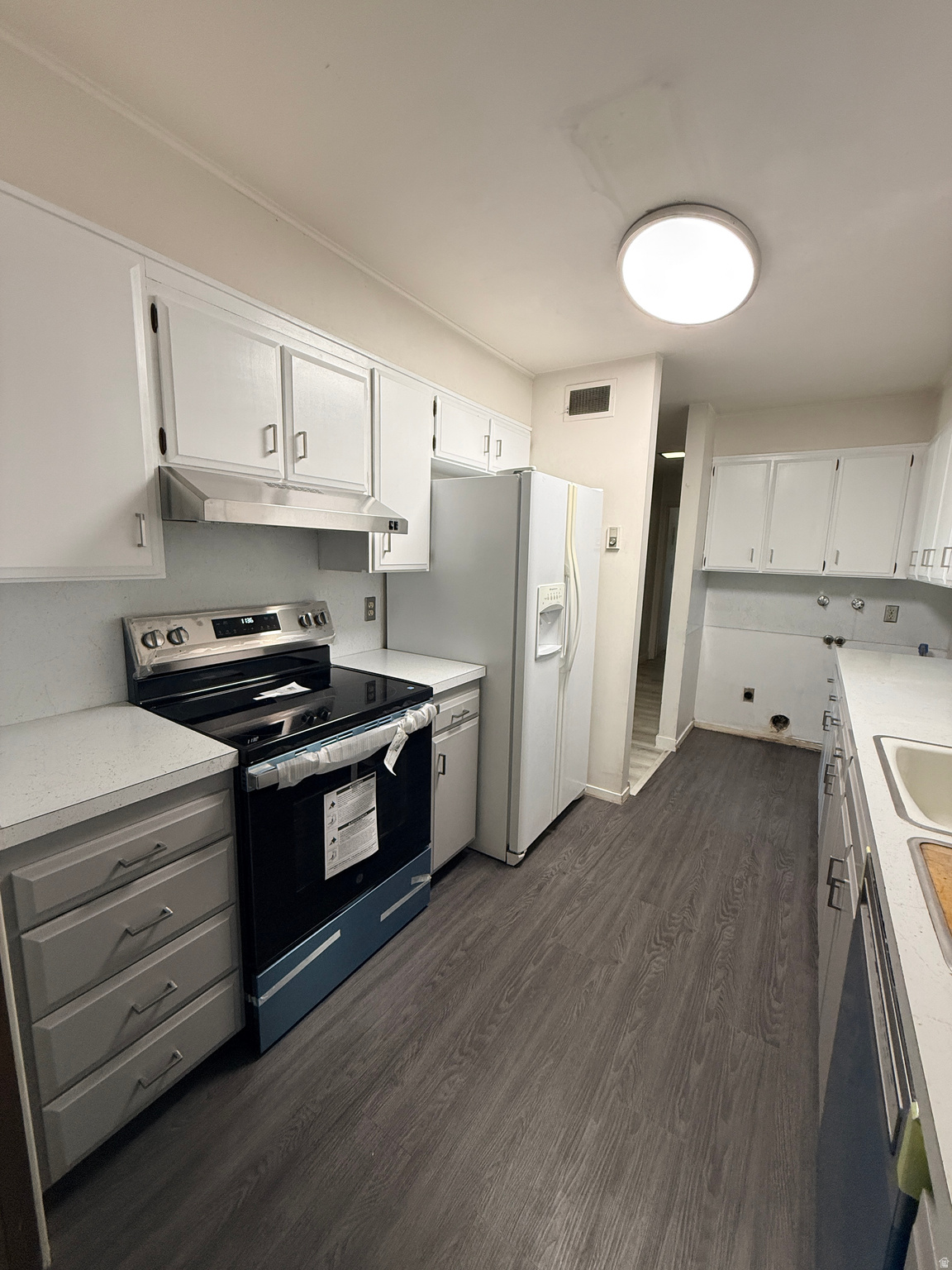 CARRIAGE LANE - Residential