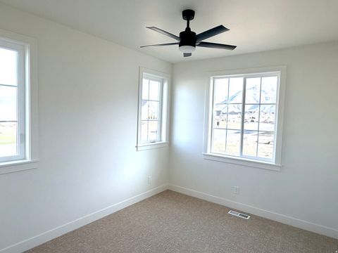 Tiny photo for 832 N AMY WAY, Elk Ridge, UT 84651 (MLS # 2127226)