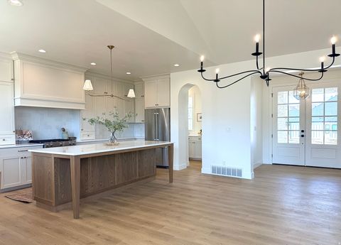 Tiny photo for 832 N AMY WAY, Elk Ridge, UT 84651 (MLS # 2127226)