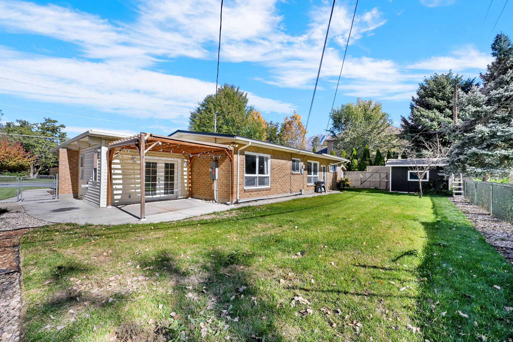 TANGLEWOOD - Residential