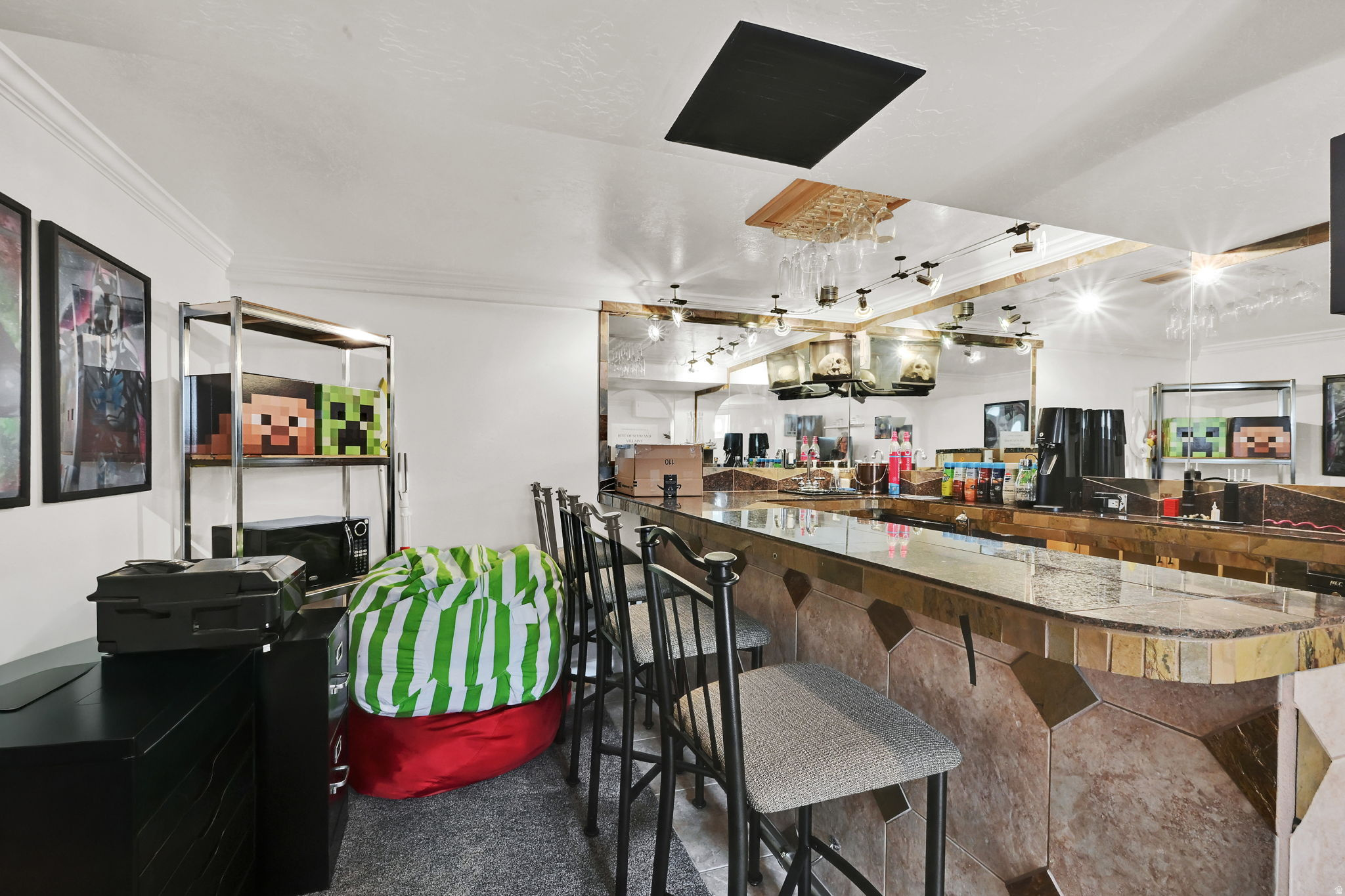 TANGLEWOOD - Residential