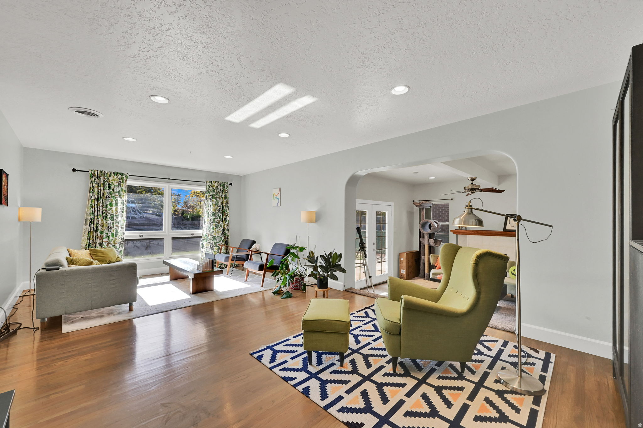 TANGLEWOOD - Residential