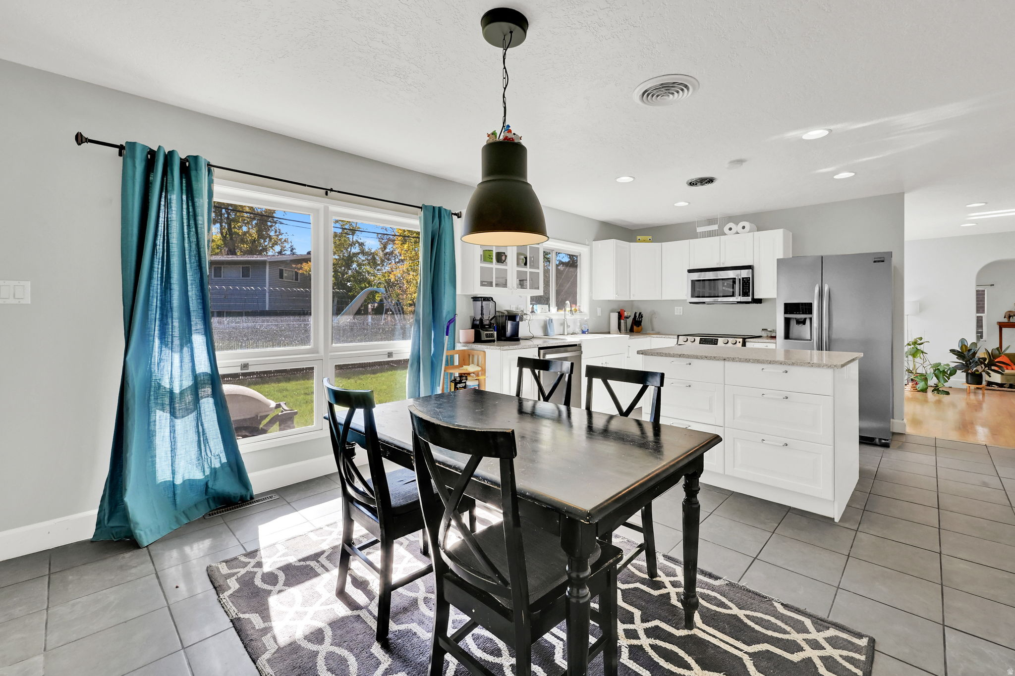 TANGLEWOOD - Residential