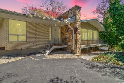 Tiny photo for 2342 E COMBE RD S, Uintah, UT 84403 (MLS # 2155418)