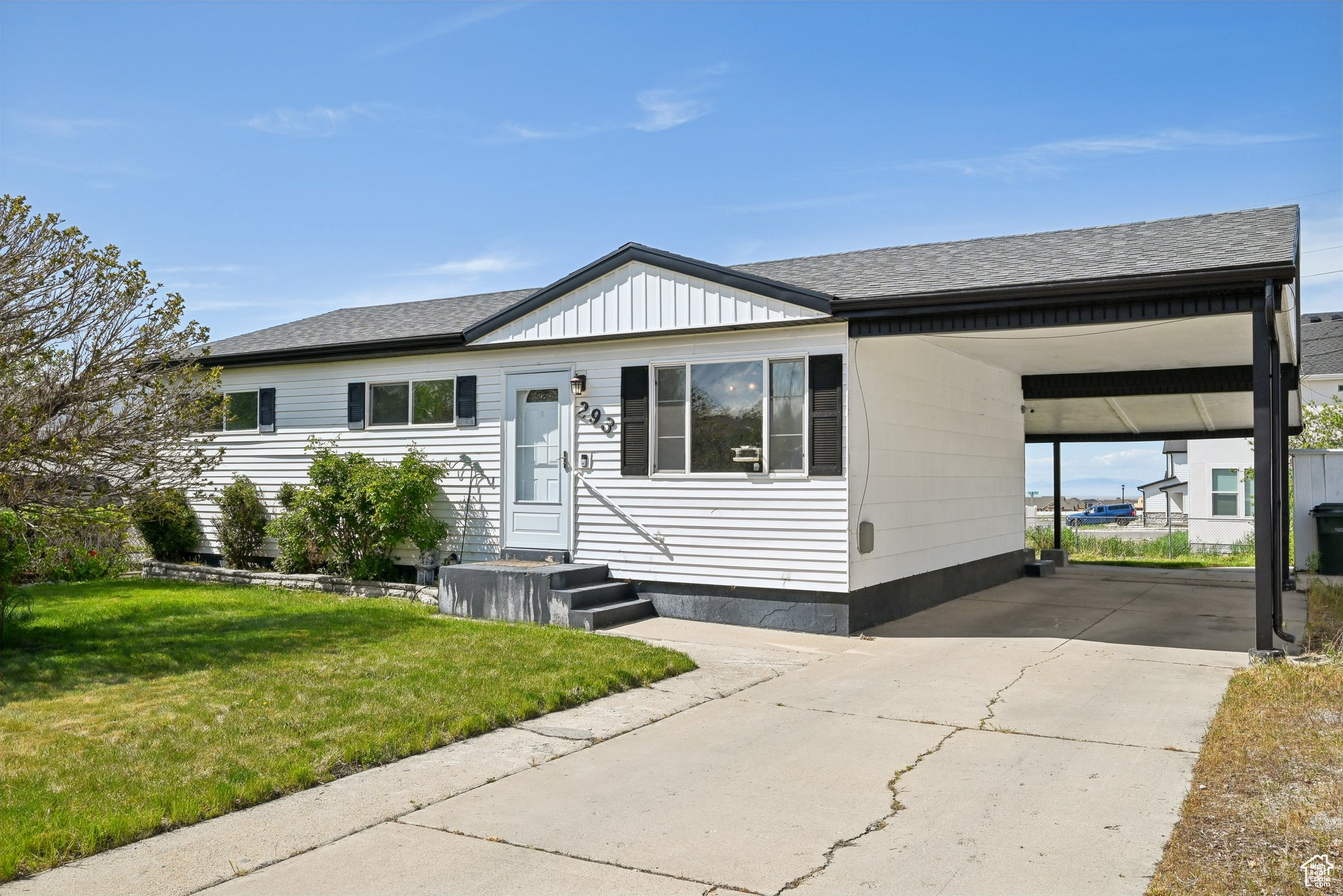 293 E Valley View Dr, Tooele, Utah image 1