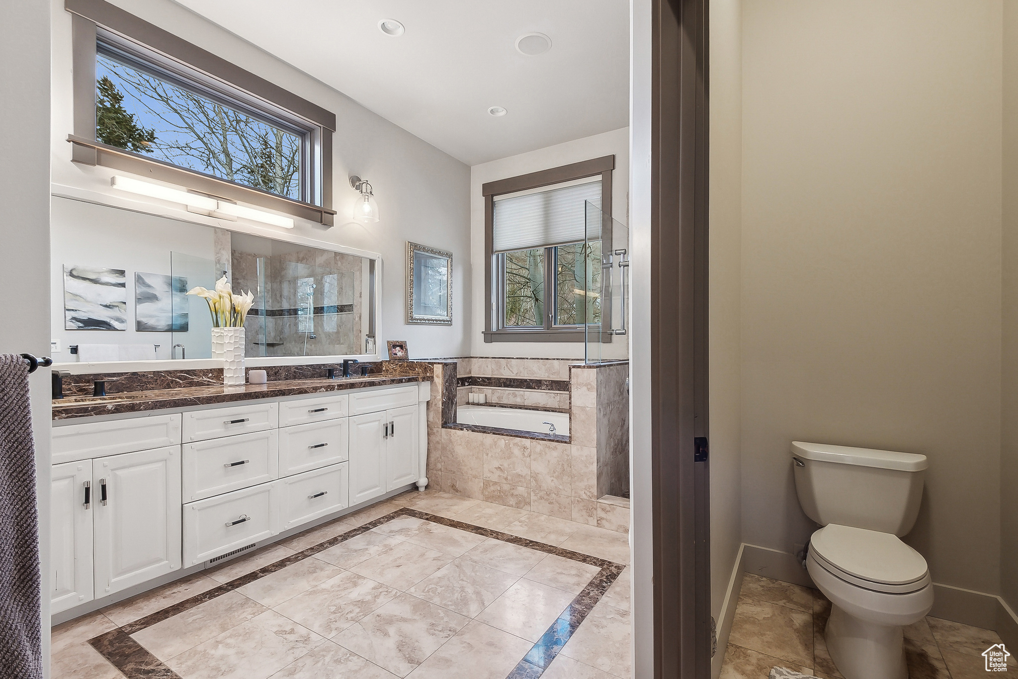 Park City, Utah 84060, United States, 5 Bedrooms Bedrooms, ,5 BathroomsBathrooms,Residential,Pending,119738