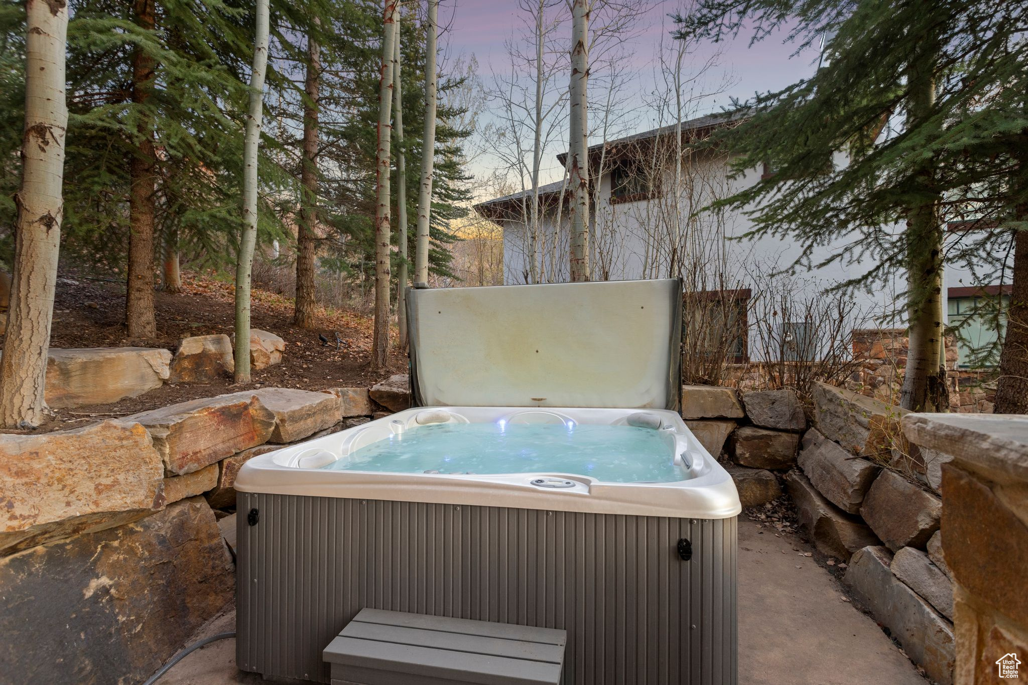 Park City, Utah 84060, United States, 5 Bedrooms Bedrooms, ,5 BathroomsBathrooms,Residential,Pending,119738