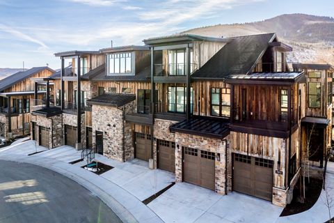 1907 STONE HOLLOW. CT Park City UT 84098