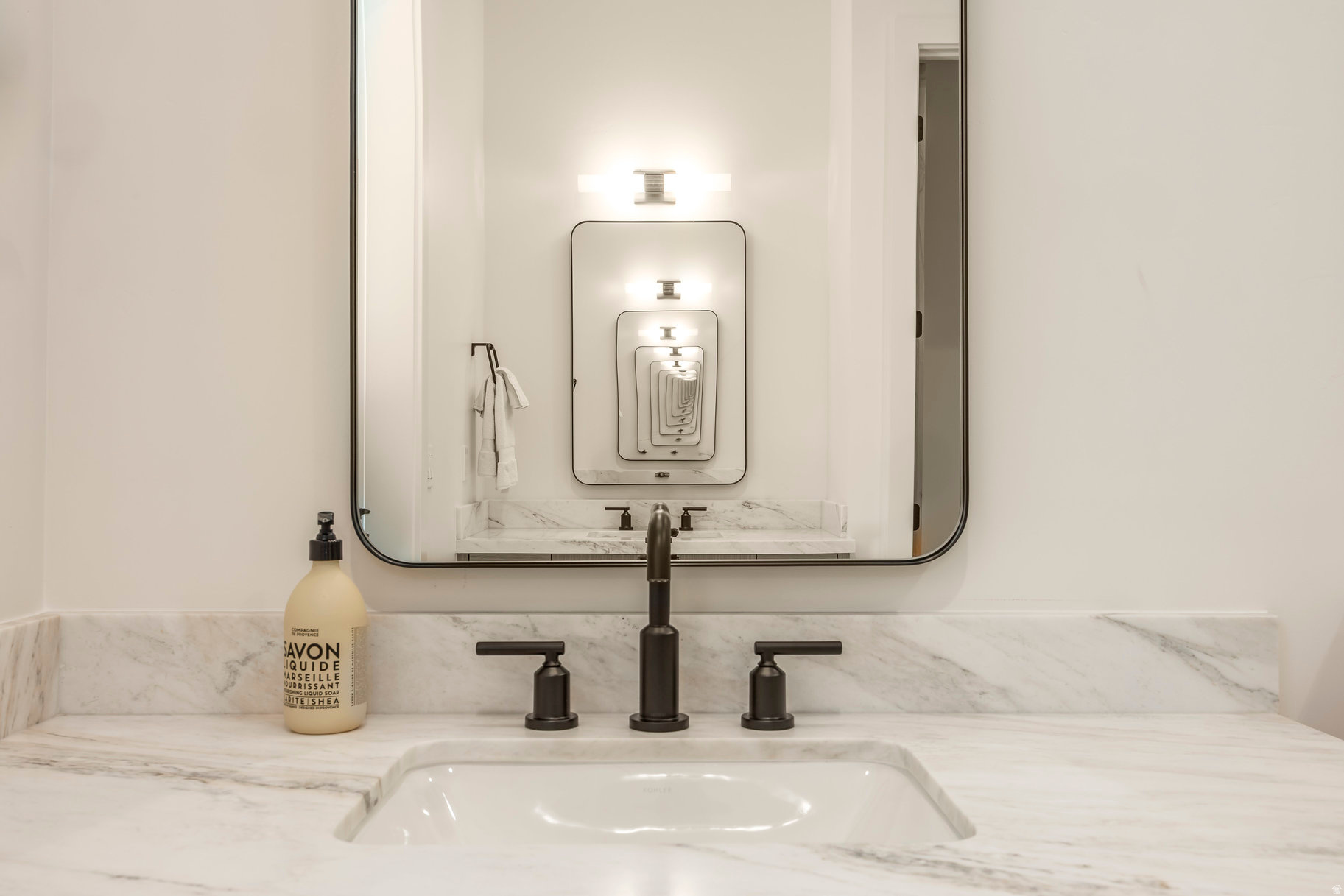 WHITEPINECANYONVILG - Residential