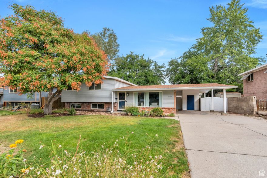 OPEN HOUSE this Saturday (10/11) @ 11-2pm. TURN KEY READY! Enjoy this beautifully remodeled and expanded home in the heart of Cottonwood Heights. So many nice touches throughout - all new paint, upgraded laminate flooring on the main floor, new lighting, full addition added to the back side of the home (the family room). Has great bones! Step outside into the newly manicured backyard - brand new fire pit area, a couple planter boxes for a small garden, a tree swing for the kiddos, plenty of space for entertaining or if the kiddos want a place to runaround etc. Mechanicals have ALL been updated - new furnace & AC as of this year, water heater replaced in 2019, electrical panel replaced in 2019. A lot of the plumbing has been updated, water main line redone in 2017. Roof redone in 2019. All windows have been replaced in the last 5-6 years. There is TERRIFIC additional storage in the crawlspace that spans about half the home, accessible in the laundry room behind the curtain. The seller used this as their primary storage. Can't beat this location! Like skiing or snowboarding? Right next to the mouth of Big Cottonwood Canyon and not far from Little Cottonwood Canyon. Resorts such as Snowbird, Alta, Brighton, Solitude are all close by. 15-20 min to downtown Salt Lake City. Plenty of restaurants and shopping nearby, easy access to the I-215 and I-15 freeways. Come see it while it's still here!