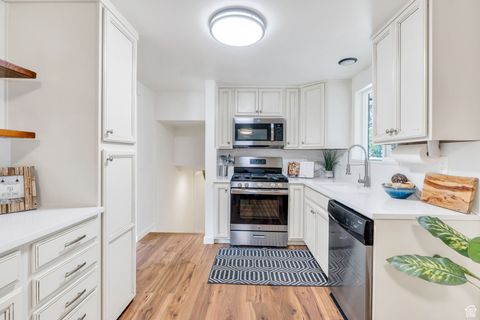 Tiny photo for 2129 E VILLAIRE AVE S, Cottonwood Heights, UT 84121 (MLS # 2113313)