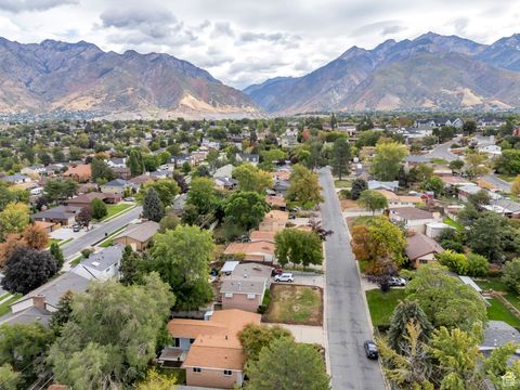 Tiny photo for 2129 E VILLAIRE AVE S, Cottonwood Heights, UT 84121 (MLS # 2113313)