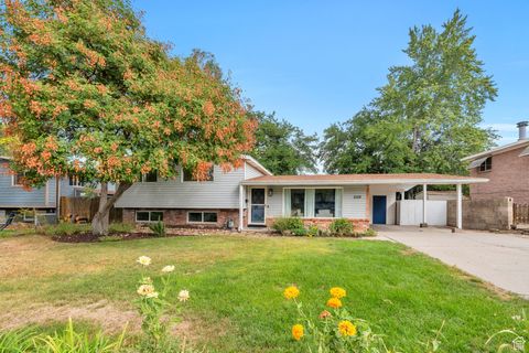 Tiny photo for 2129 E VILLAIRE AVE S, Cottonwood Heights, UT 84121 (MLS # 2113313)