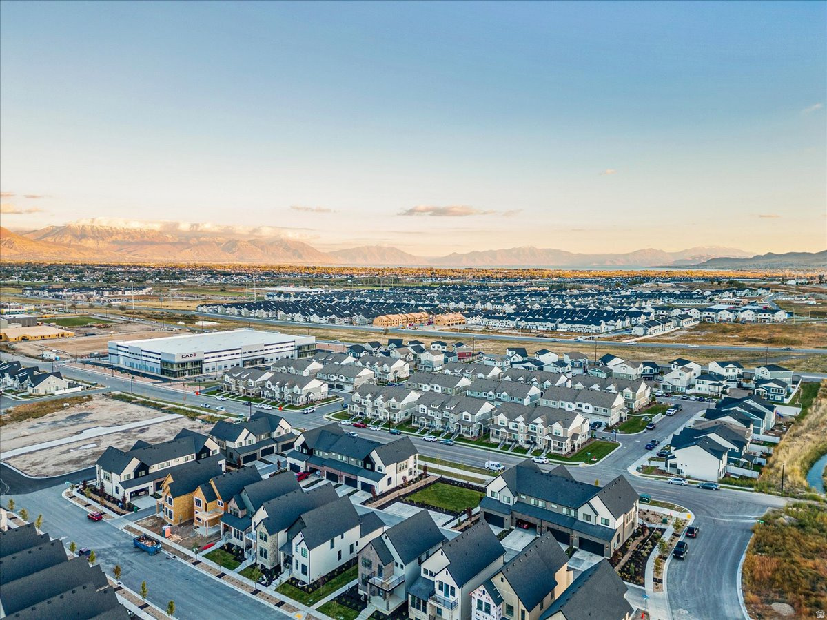 HOLBROOK FARMS PLAT - Residential