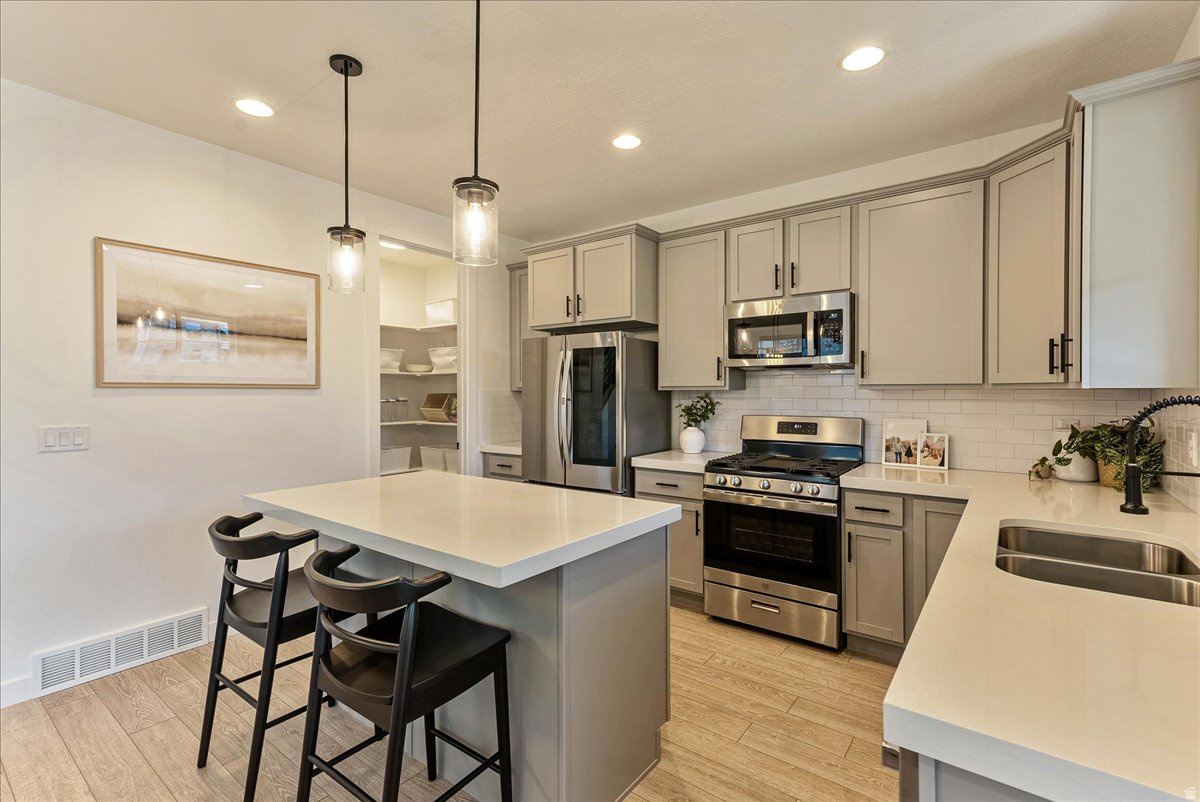 HOLBROOK FARMS PLAT - Residential