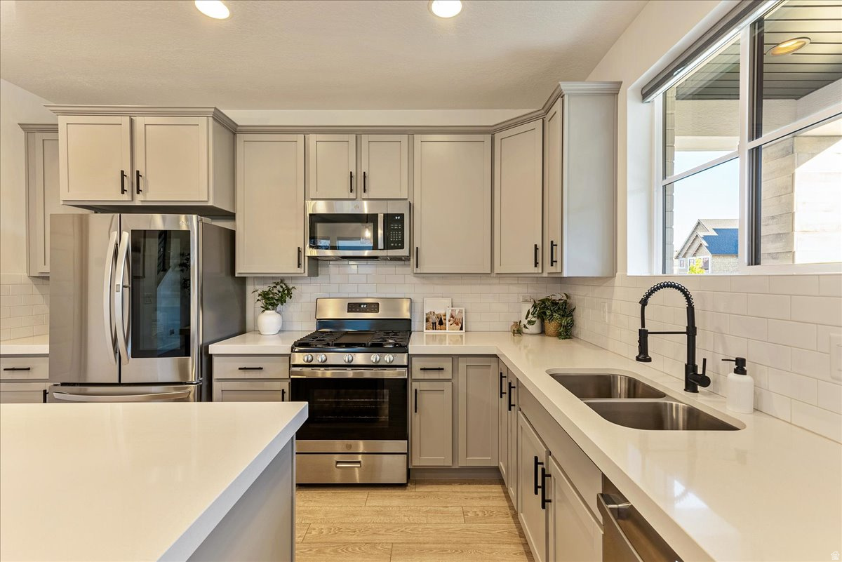 HOLBROOK FARMS PLAT - Residential