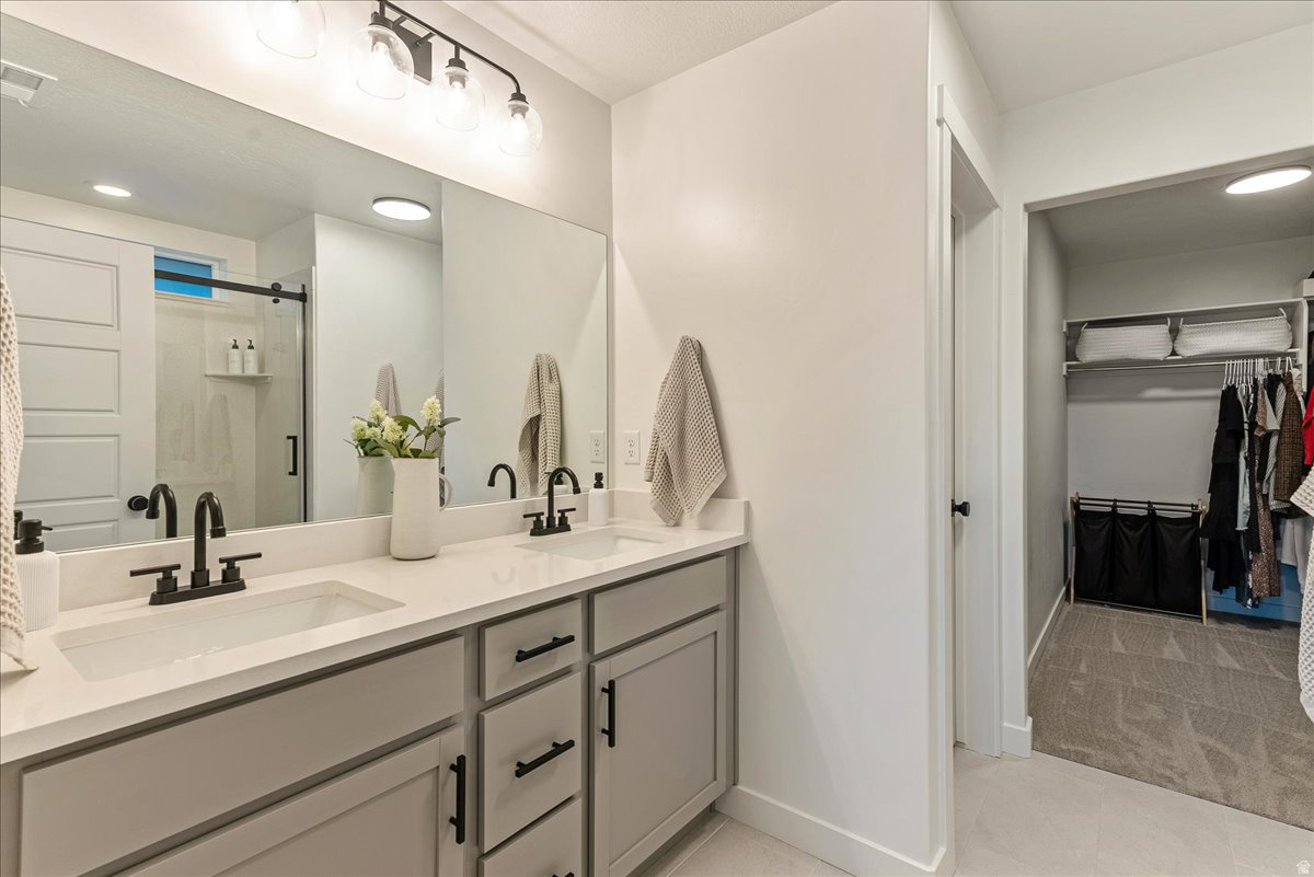 HOLBROOK FARMS PLAT - Residential