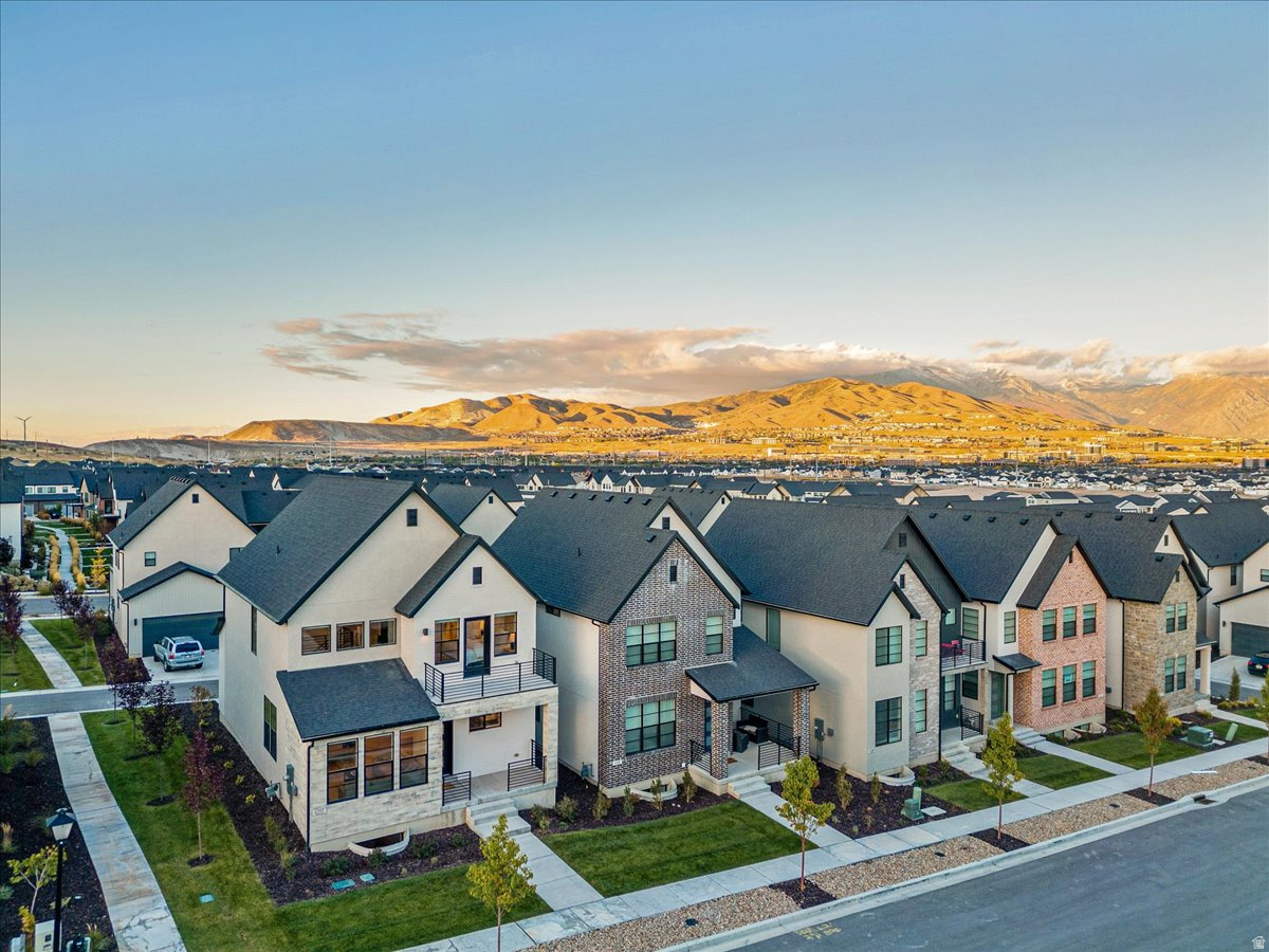 HOLBROOK FARMS PLAT - Residential