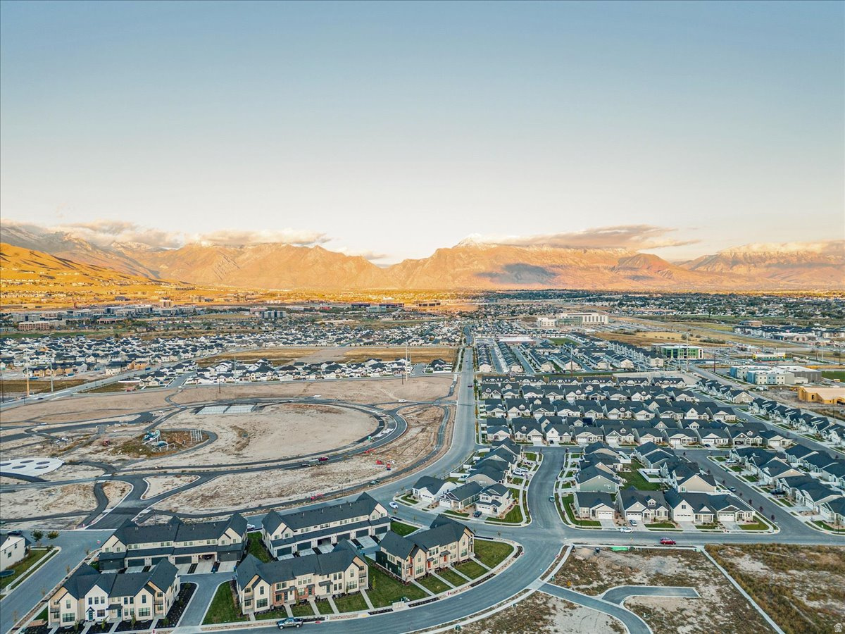 HOLBROOK FARMS PLAT - Residential