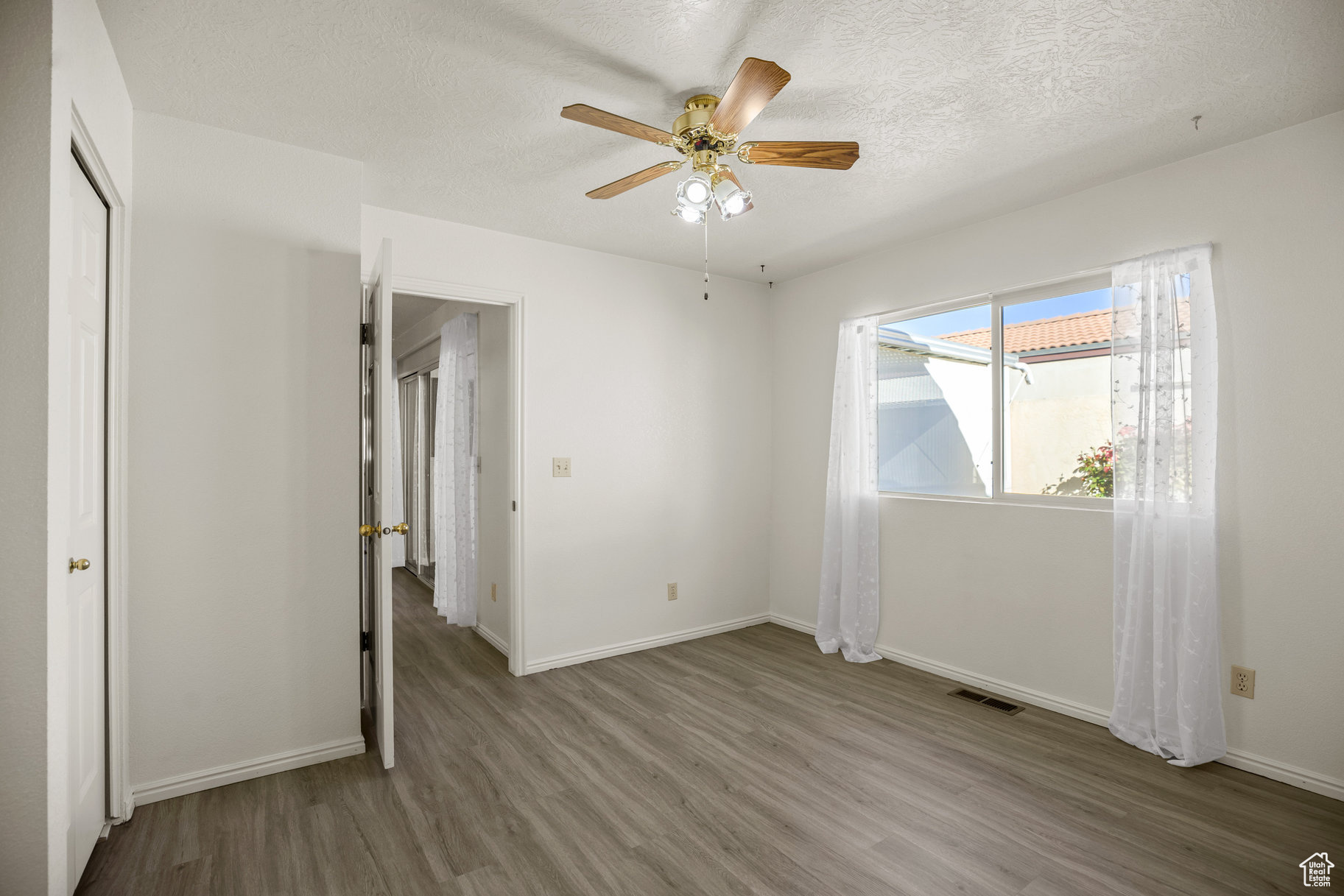 VISTA RIDGE ESTATES - Residential