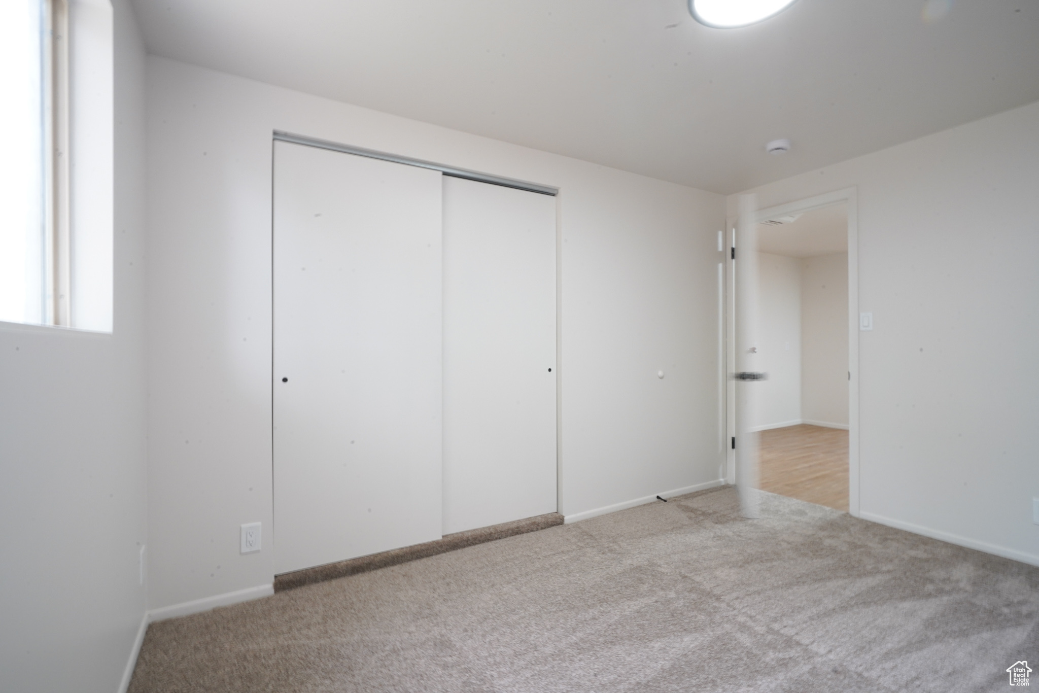 REDWOOD VILL - Residential