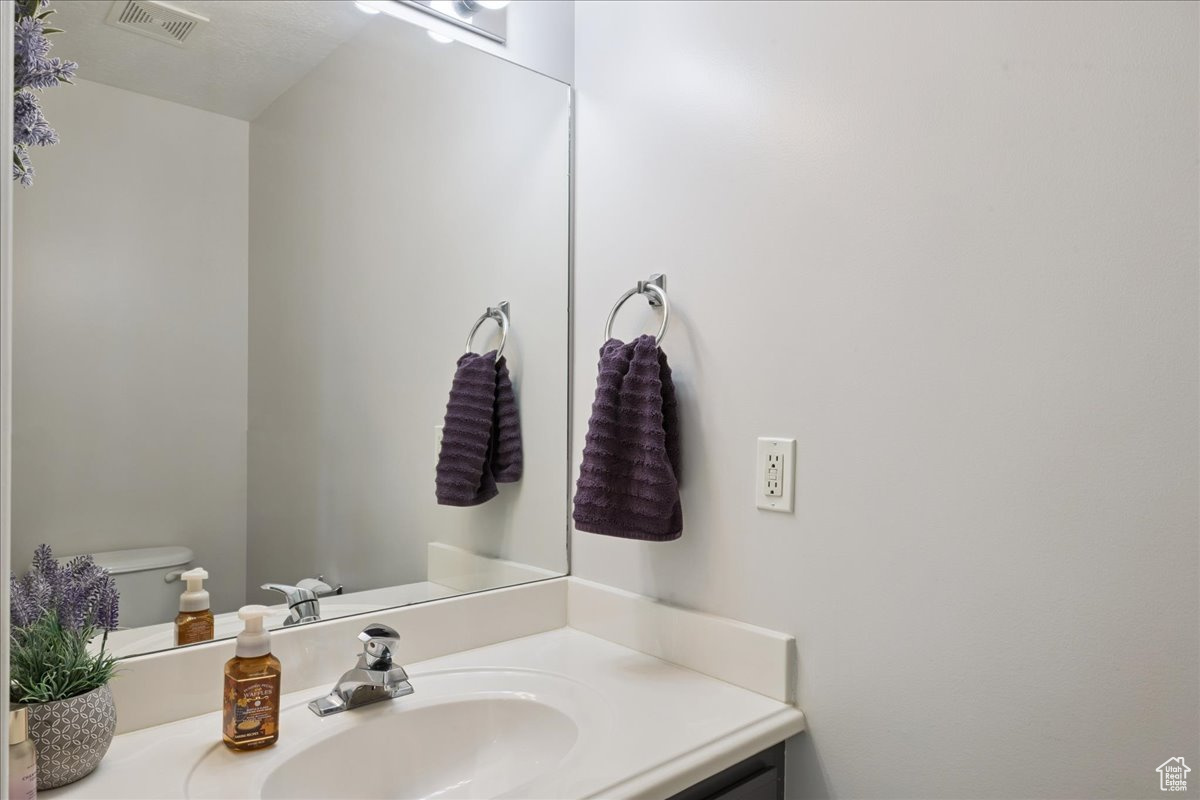FOX POINTE - Residential