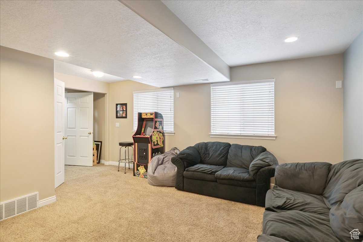 FOX POINTE - Residential