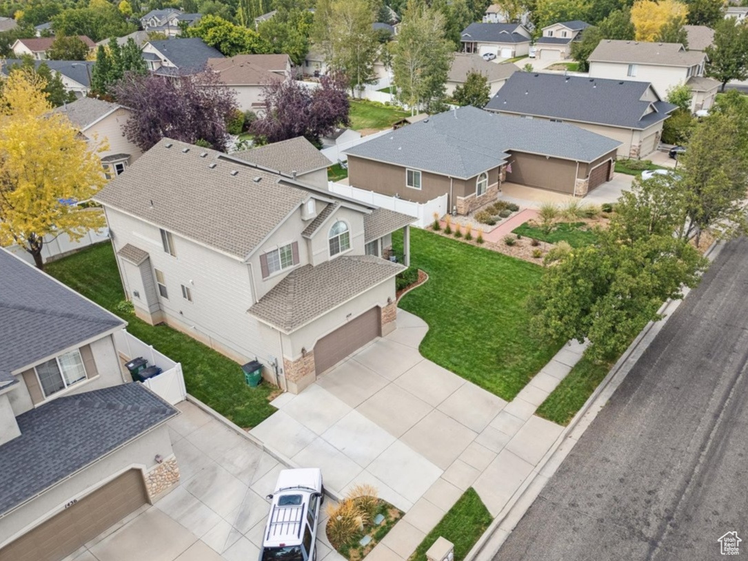 FOX POINTE - Residential