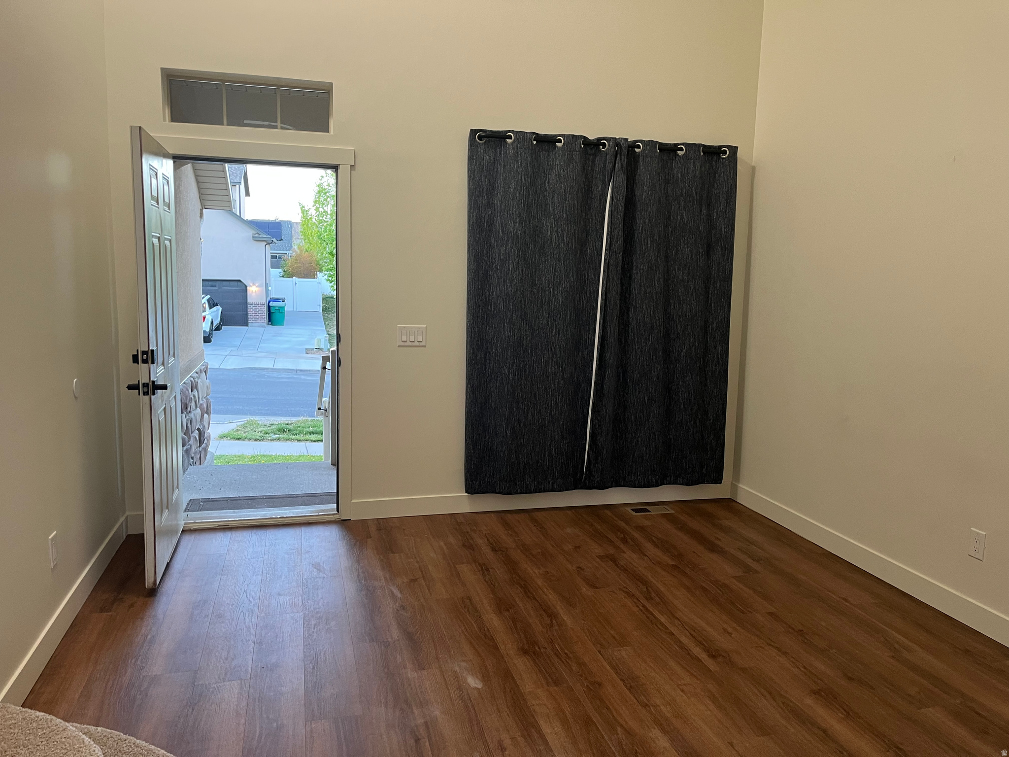 SHEFFIELD MANOR - Residential