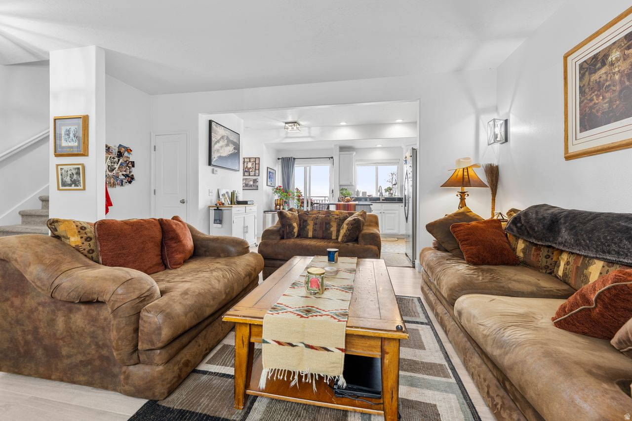 DEARBOURNE HEIGHTS - Residential