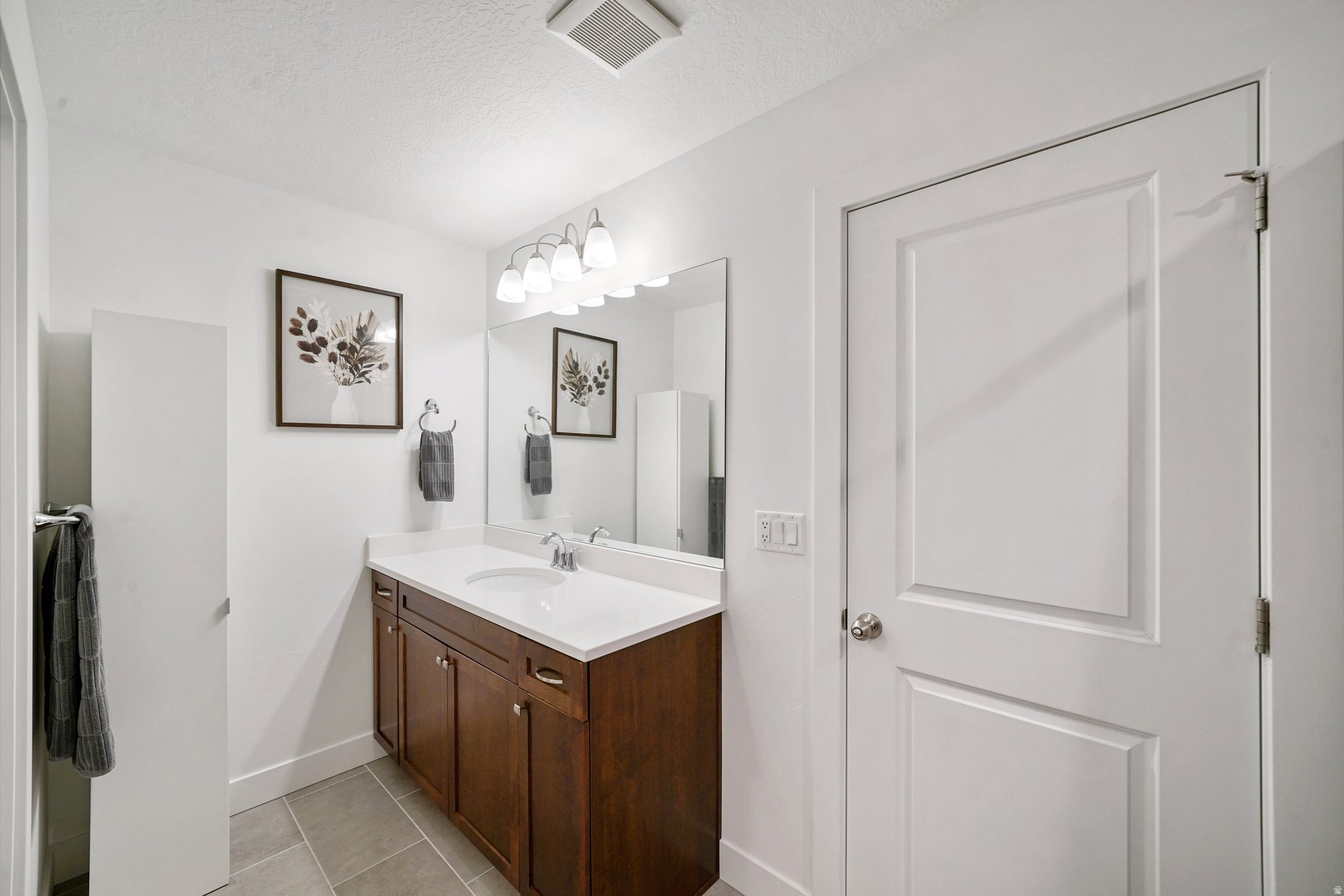 BROOKSIDE - Residential