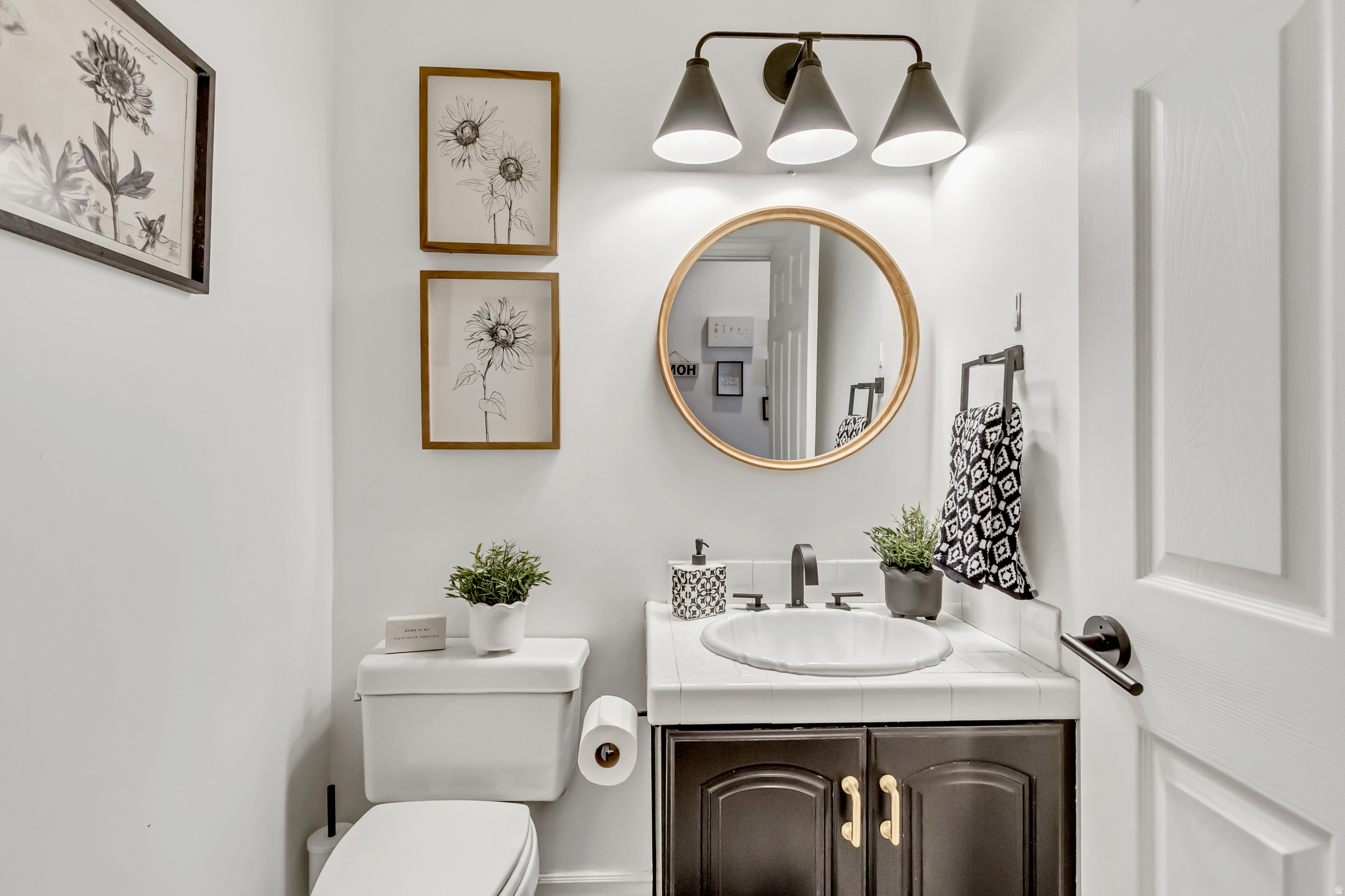 ROCK CANYON - Residential Income