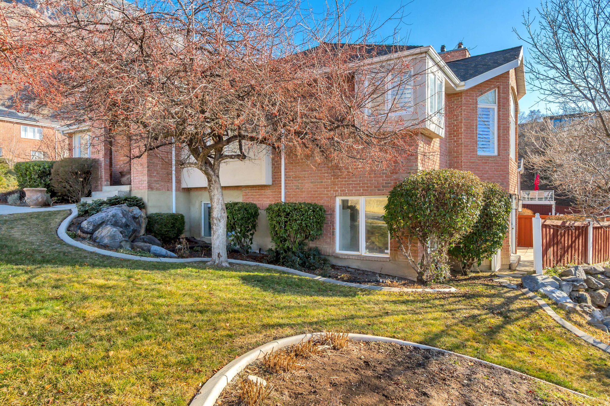 ROCK CANYON - Residential Income