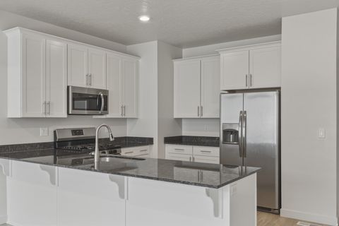 Tiny photo for 3779 W PURE NIRVANA LN S, Herriman, UT 84096 (MLS # 2151055)