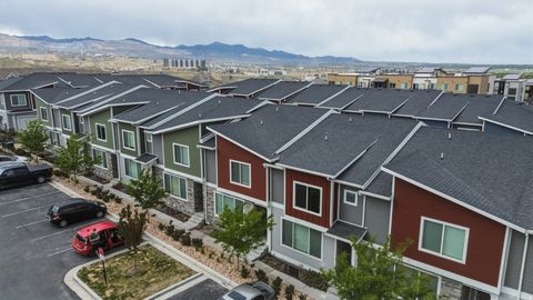 Tiny photo for 3779 W PURE NIRVANA LN S, Herriman, UT 84096 (MLS # 2151055)