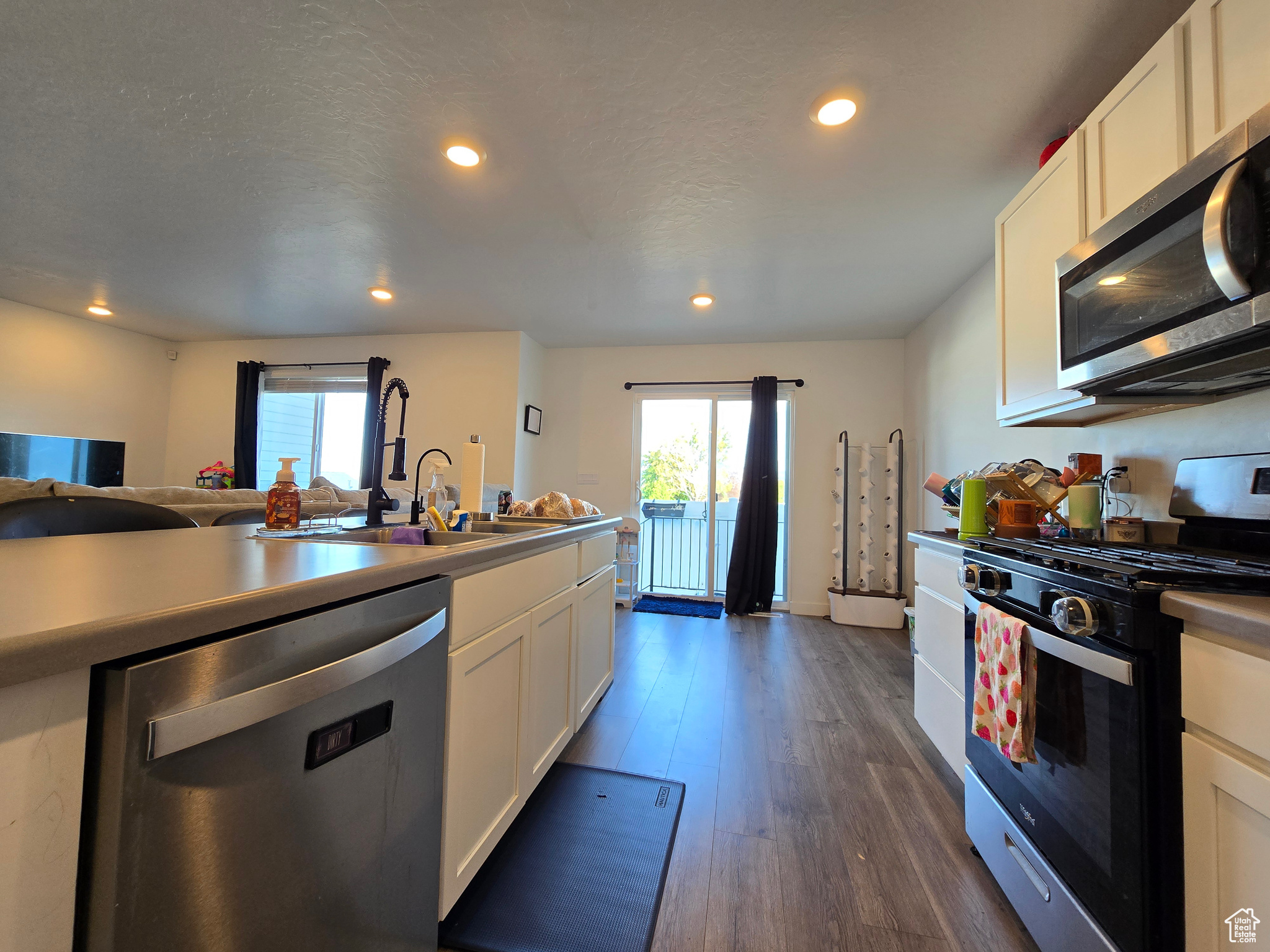 SUN SAGE MEADOWS SUBDIVISION - Residential