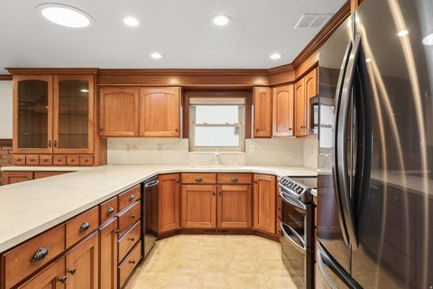 Tiny photo for 731 W 3750 N, Pleasant View, UT 84414 (MLS # 2134046)