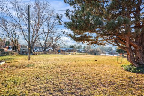 Tiny photo for 731 W 3750 N, Pleasant View, UT 84414 (MLS # 2134046)
