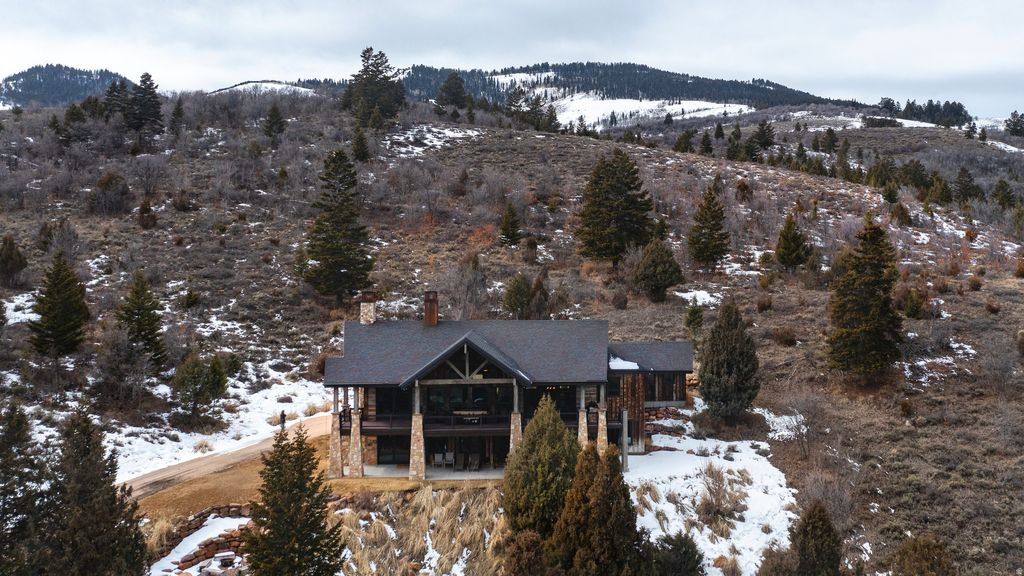 Photo of 207 ASPEN CREEK CIR, Fish Haven, ID 83287 (MLS # 2142056)