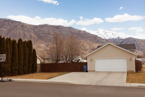 Tiny photo for 446 W 1420 N, Pleasant Grove, UT 84062 (MLS # 2133791)
