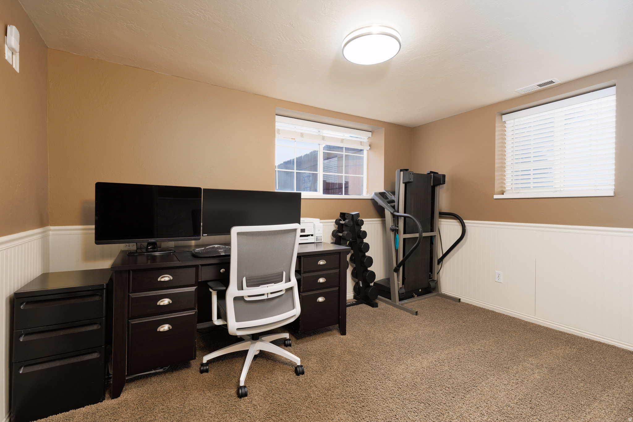 MANILA MANOR - Residential