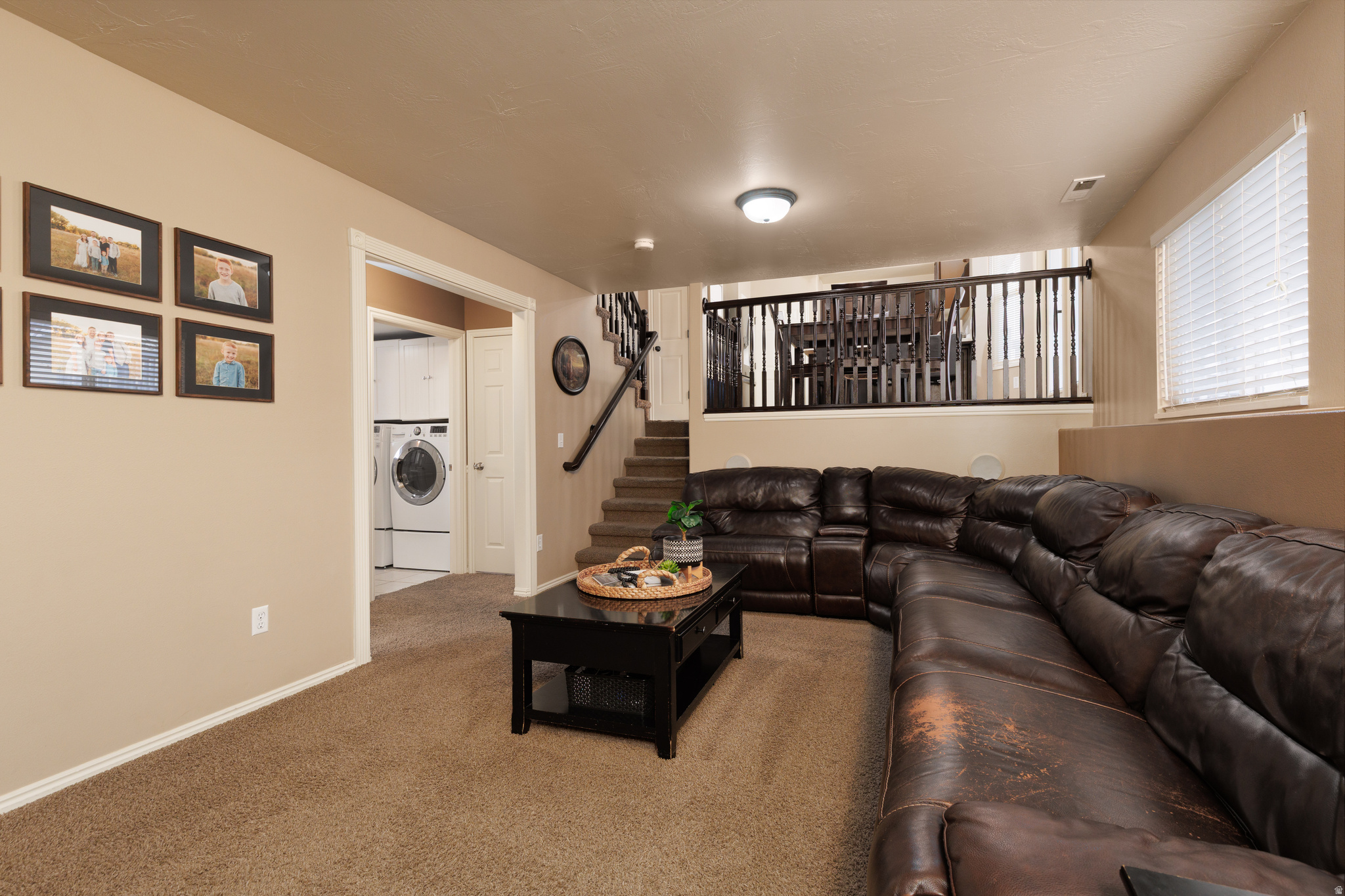 MANILA MANOR - Residential