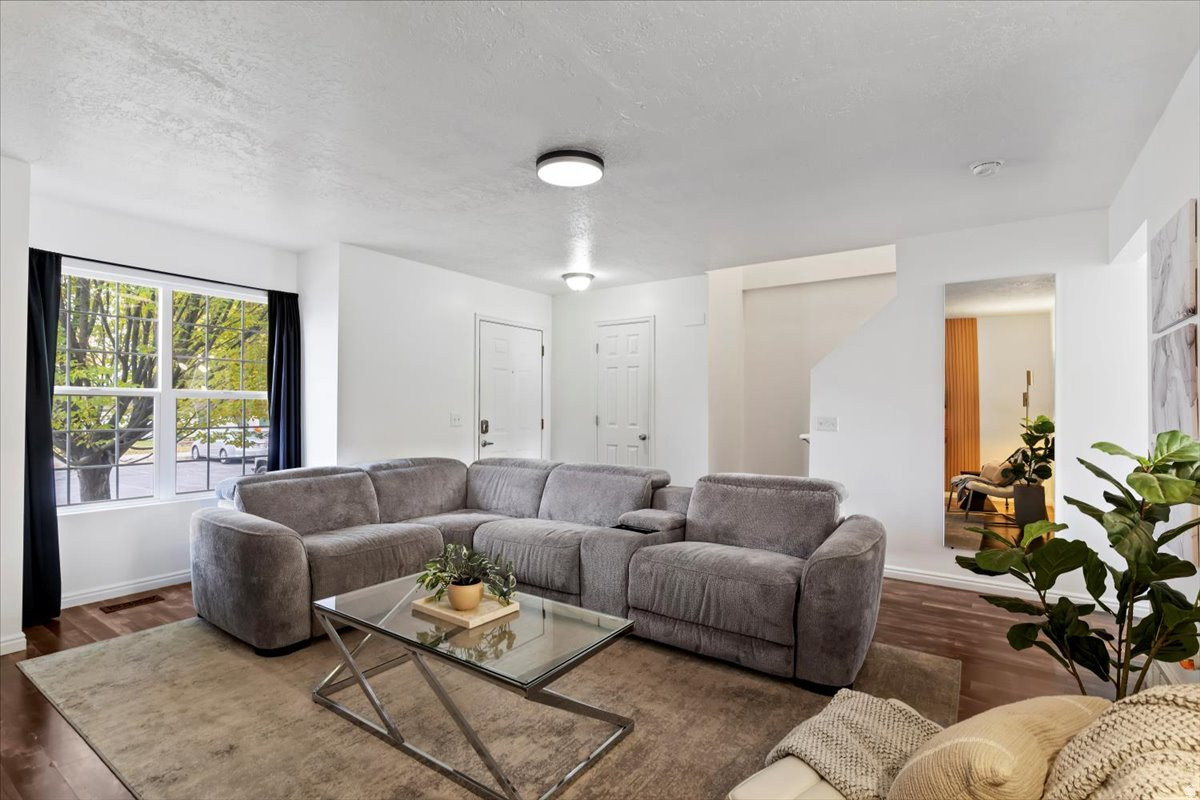 NEWCASTLE GREENE TOWNHOMES PUD - Residential