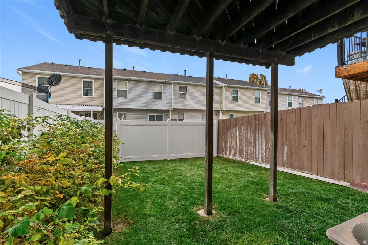 NEWCASTLE GREENE TOWNHOMES PUD - Residential