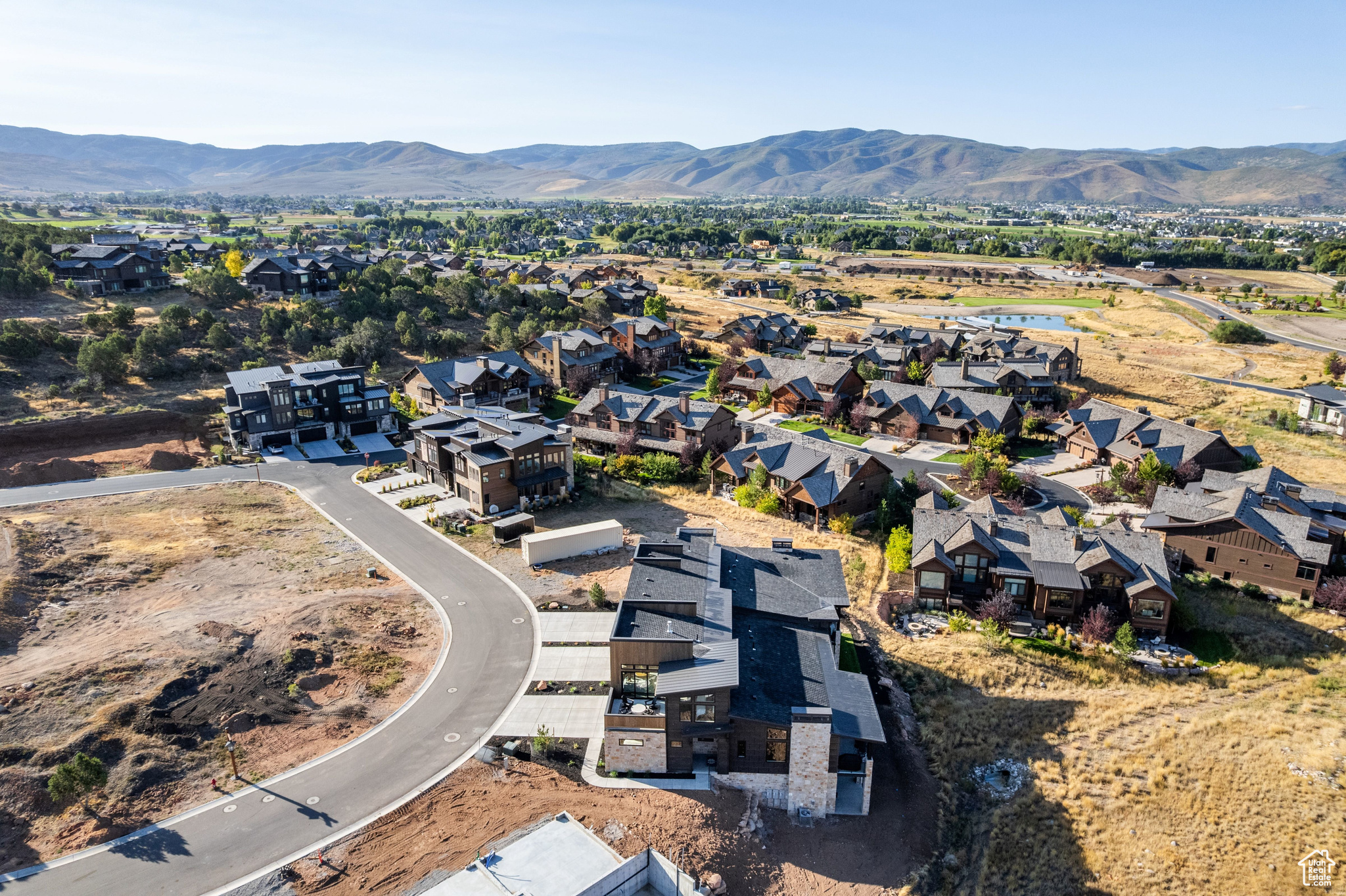 RED LEDGES - Residential