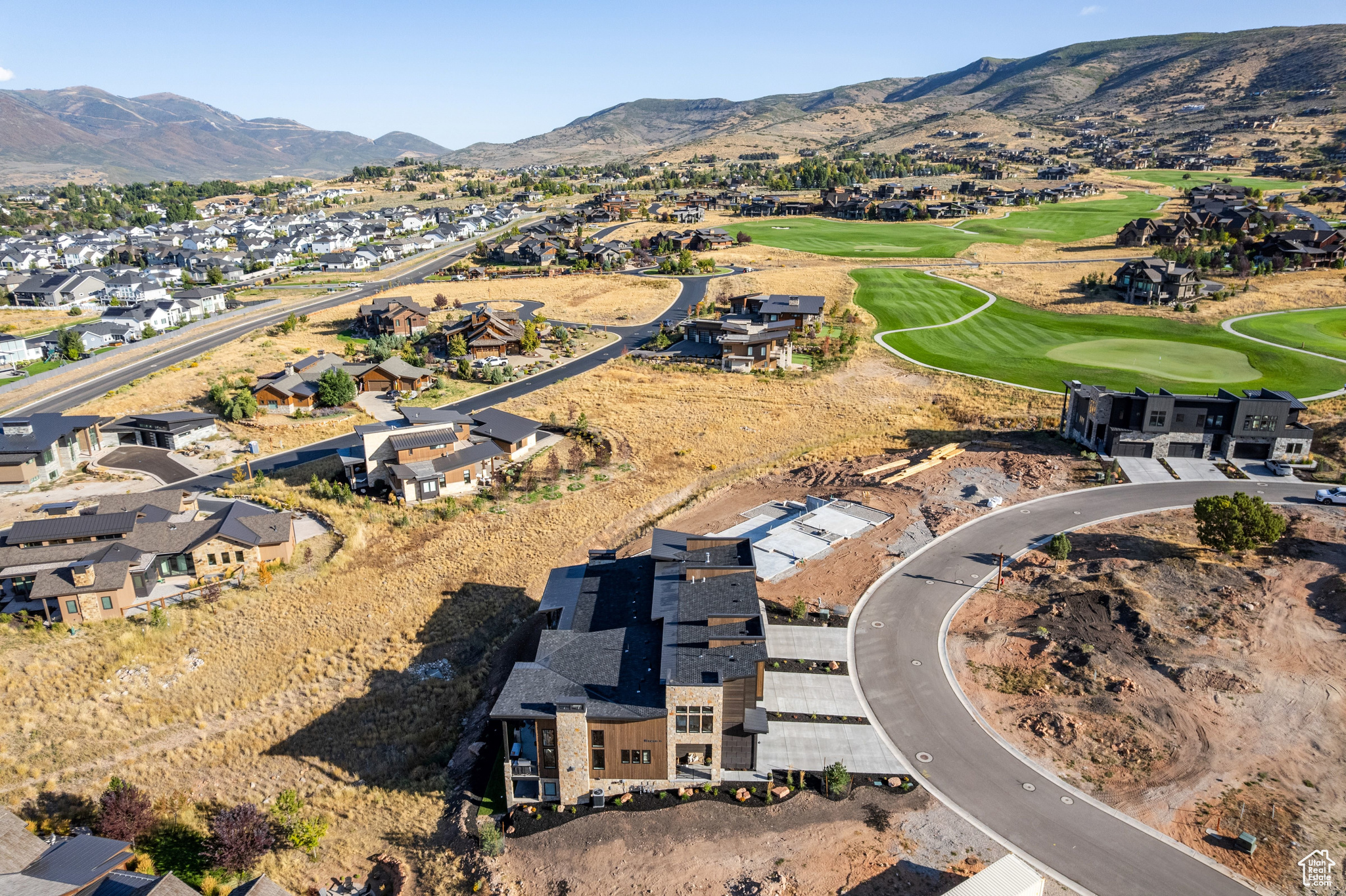 RED LEDGES - Residential