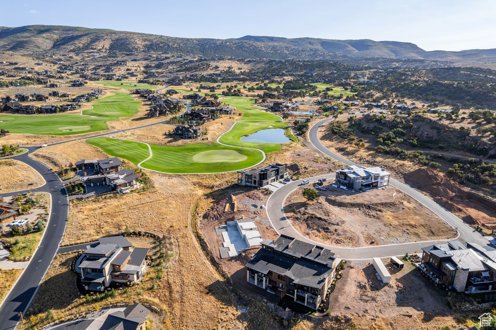 RED LEDGES - Residential